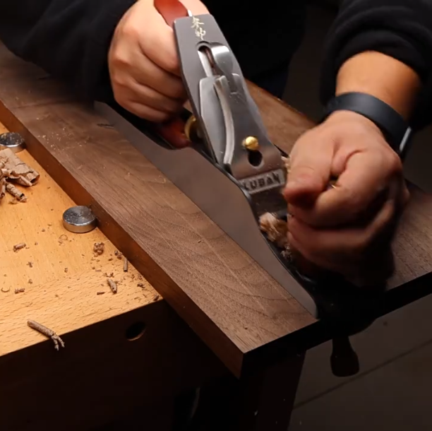 Spokeshave Flat - เครื่องไสไม้แบบมือหมุน ฐานแบน ทำจากทองแดง สำหรับงานไม้