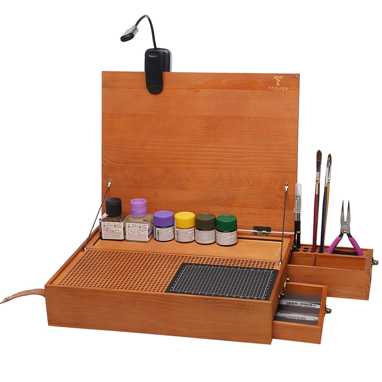 Woodworking Shops - โต๊ะทำงานสำหรับงานอดิเรกสำหรับการสร้างแบบจำลอง, อุปกรณ์จัดระเบียบแบบพกพาพร้อมแผ่นตัด, โต๊ะทำงานพร้อมไฟสำหรับการขัด, การลงสี, การสร้างแบบจำลอง