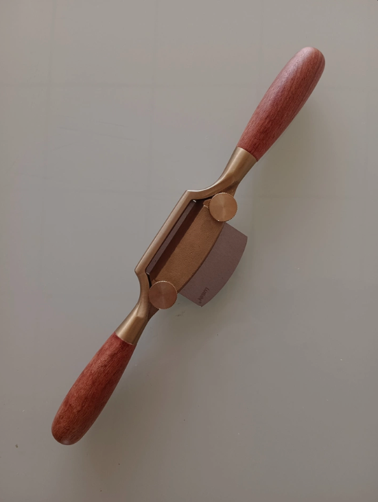 เครื่องไสไม้แบบมือหมุน ฐานแบน  - Spokeshave Flat บทวิจารณ์และราคา